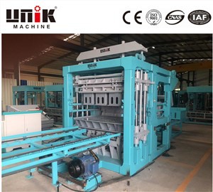 Машина для виготовлення цегляних блоків