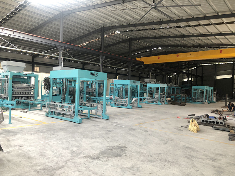 Машина для виробництва бетонних блоків: ваш остаточний посібник із виробництва та обробки машин у будівельній галузі