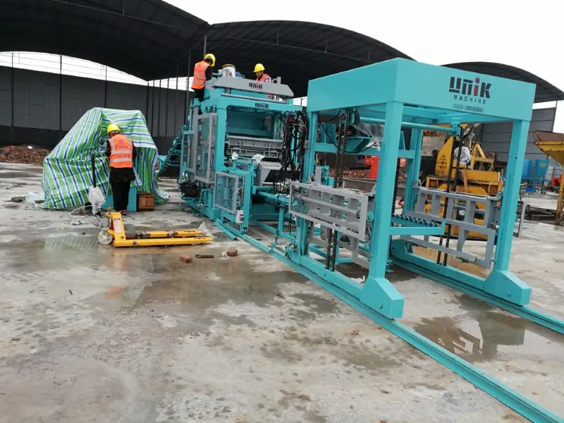 Переваги використання автоматизованих цементно-блокових машин