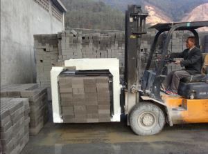 Затискач гідравлічного блоку