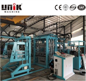 Гідравлічна цементно-блокова машина