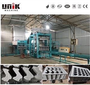 Машина для виготовлення блоків